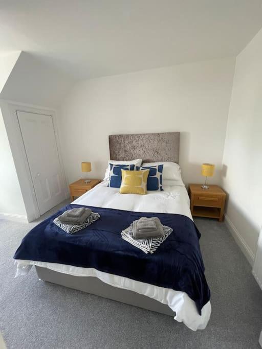 Fantastic Home In Brightons, Falkirk. Polmont Exteriér fotografie