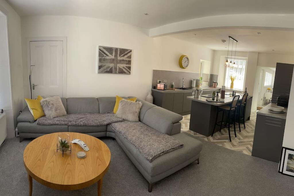 Fantastic Home In Brightons, Falkirk. Polmont Exteriér fotografie