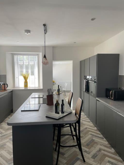 Fantastic Home In Brightons, Falkirk. Polmont Exteriér fotografie